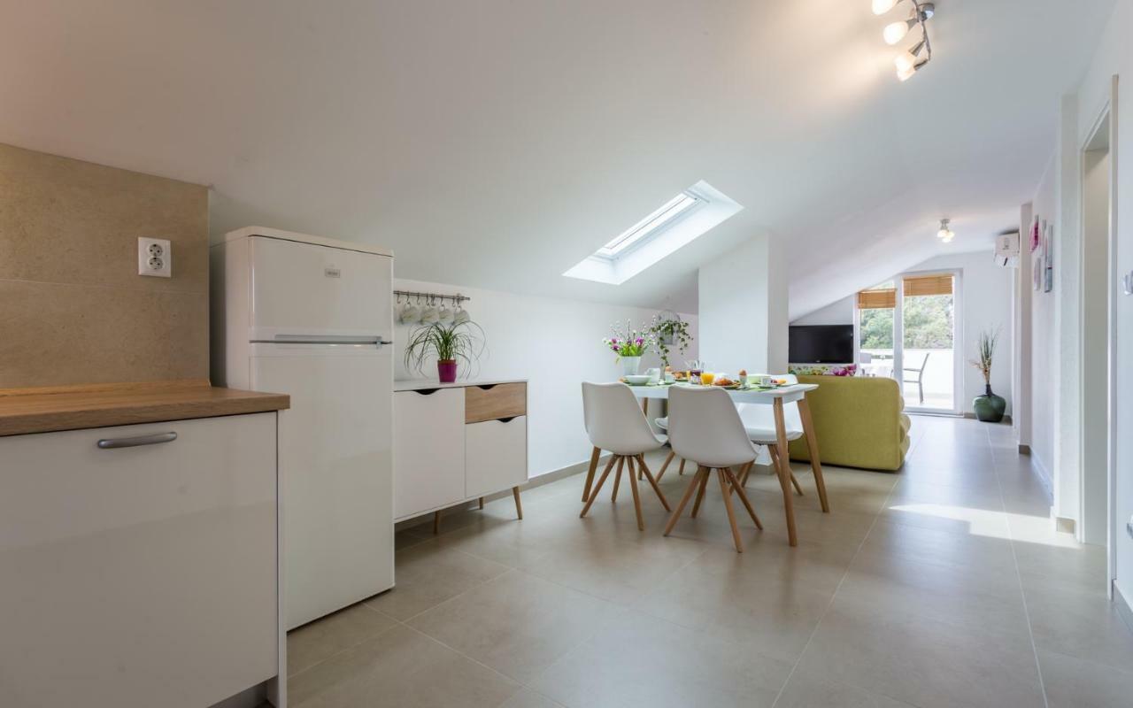 Apartment Deni Krk Town Εξωτερικό φωτογραφία
