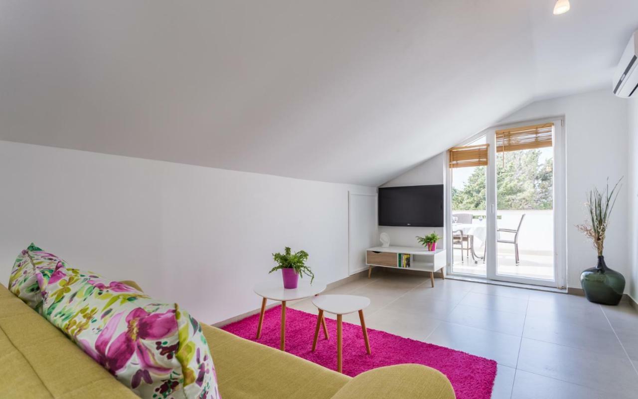 Apartment Deni Krk Town Εξωτερικό φωτογραφία