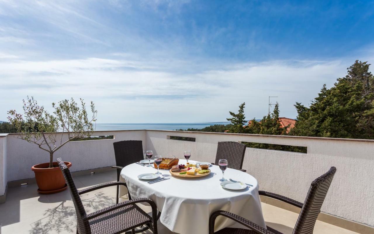Apartment Deni Krk Town Εξωτερικό φωτογραφία