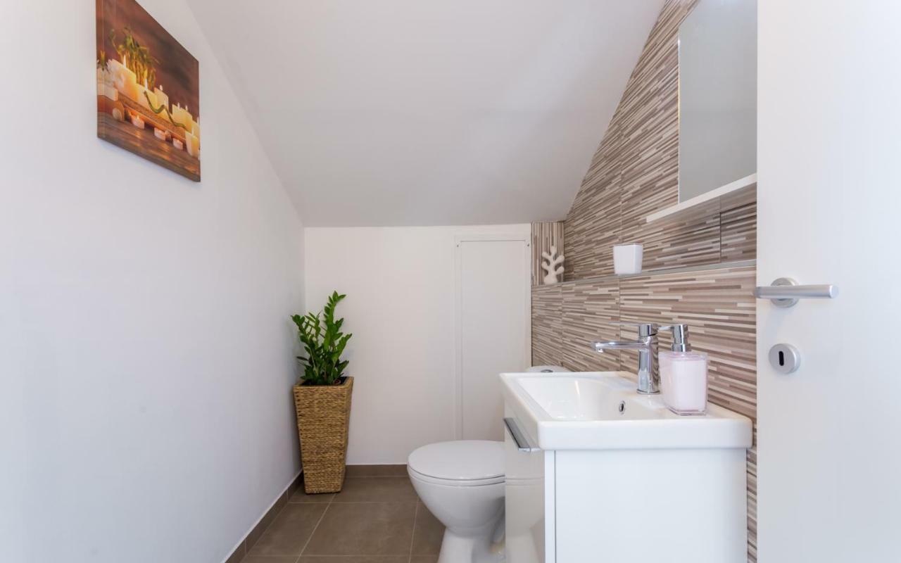 Apartment Deni Krk Town Εξωτερικό φωτογραφία